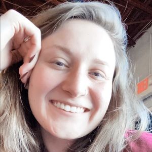 Meet your Posher, Jen